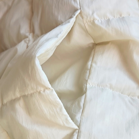 Vtg Trina Turk DUCK DOWN Puff Snap Jacket, Cream/White, Women's Small - Picture 12 of 13